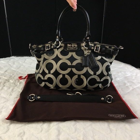 Coach Medium Satchel Purse with Shoulder Strap